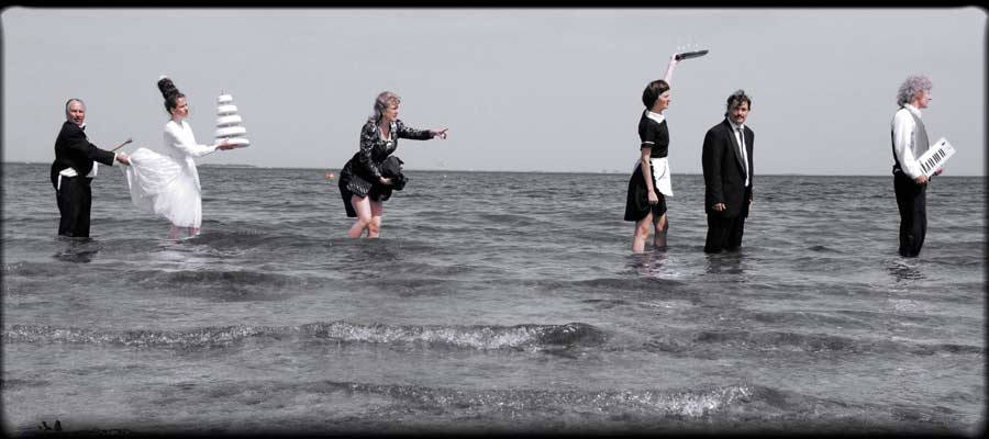 Teatret Brændende Kærlighed - Burning Love Theater | LUXUS | Photo: Gorm Valentin